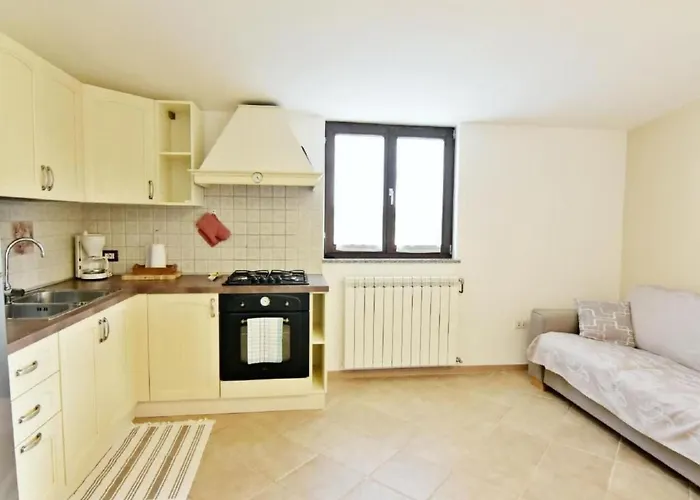 Loredana Kat By Interhome *