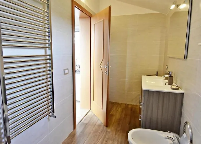 Apartman Loredana Kat By Interhome